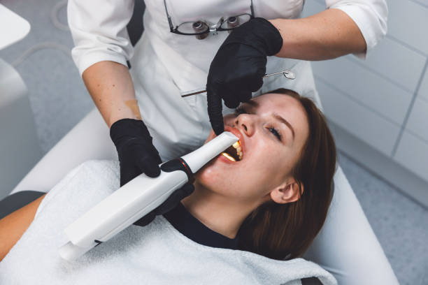Best Emergency Gum Treatment in Sunnyside, CA