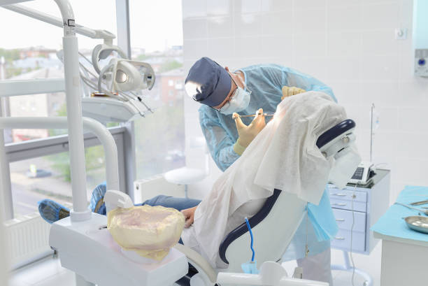 Best Emergency Dental Care for Broken or Chipped Teeth in Sunnyside, CA